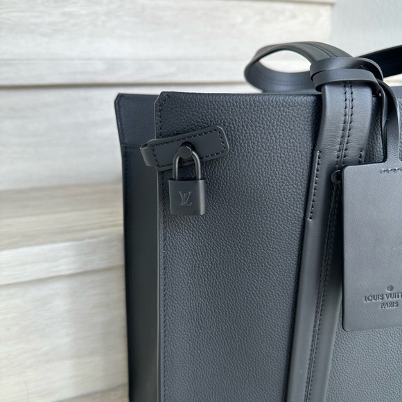Louis Vuitton Bags Louis Vuitton Mens Tote Poshmark